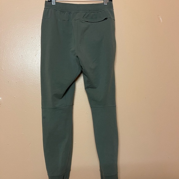 Lululemon City Sweat Joggers Size Medium Olive Green - Picture 4 of 9